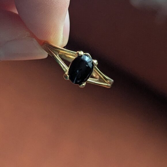 Vintage Dainty Onyx 18K Gold Ring Prong Faceted Stamped Estate Regency Victorian - Picture 4 of 8